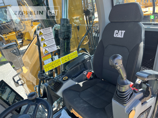 Ekskavator roda Cat M314-07A: gambar 24
