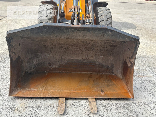 Wheel loader Jcb 409: gambar 9