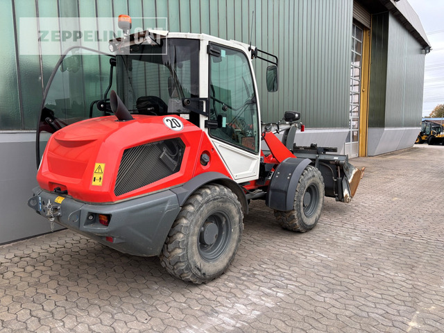 Liebherr L506 - Wheel loader: gambar 3 Liebherr L506 - Wheel loader: gambar 3