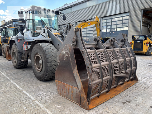 Volvo L110H - Wheel loader: gambar 1 Volvo L110H - Wheel loader: gambar 1
