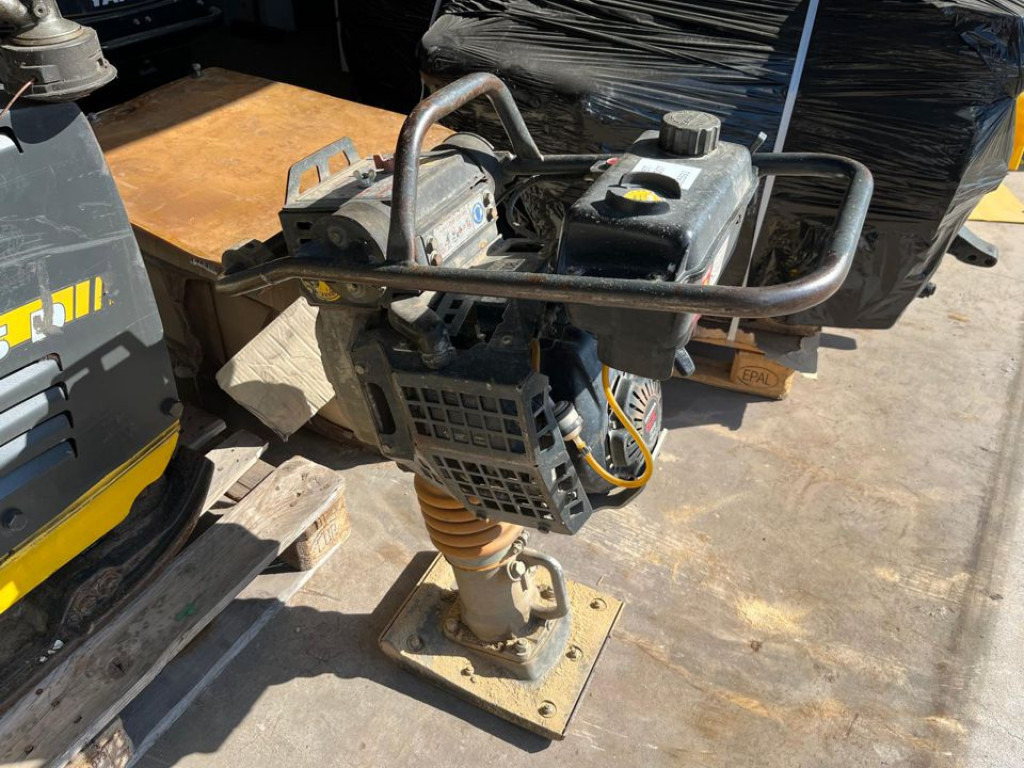 BOMAG BT 60 4 Diverse Stampfer - Rammer: gambar 1 BOMAG BT 60 4 Diverse Stampfer - Rammer: gambar 1