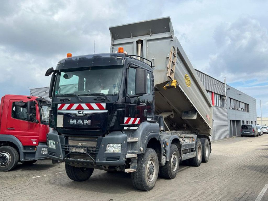 MAN TG-S 35.460 8x6 4 Achs Muldenkipper Meiller 18m³ - Truk skip loader: gambar 1 MAN TG-S 35.460 8x6 4 Achs Muldenkipper Meiller 18m³ - Truk skip loader: gambar 1