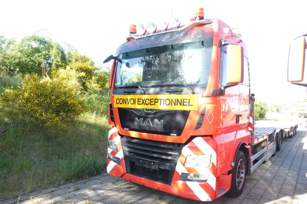 MAN TG-X 24.500 6x2-4 LL-U Pritsche Maschinentranspo - Truk flatbed: gambar 4 MAN TG-X 24.500 6x2-4 LL-U Pritsche Maschinentranspo - Truk flatbed: gambar 4