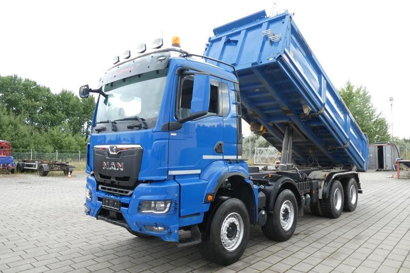 MAN TGS 35.510 8x4 BB- Bordmatik - Truk jungkit: gambar 4 MAN TGS 35.510 8x4 BB- Bordmatik - Truk jungkit: gambar 4