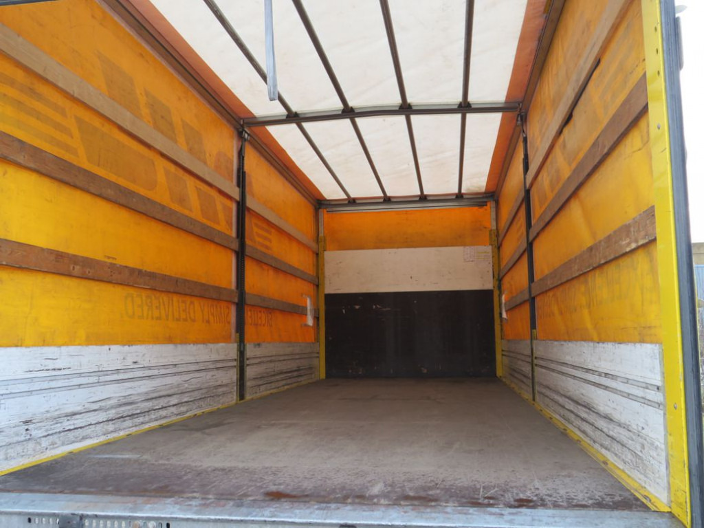 MERCEDES-BENZ Atego 1224 L Pritsche LBW - Truk dengan terpal samping: gambar 4 MERCEDES-BENZ Atego 1224 L Pritsche LBW - Truk dengan terpal samping: gambar 4