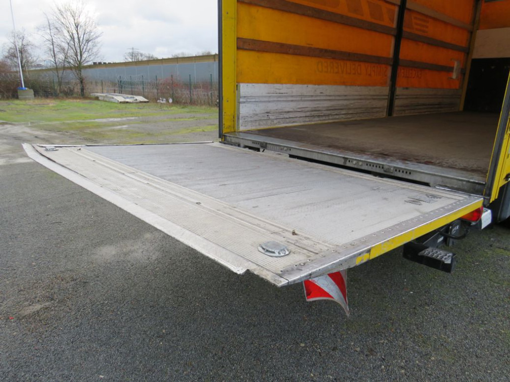 MERCEDES-BENZ Atego 1224 L Pritsche LBW - Truk dengan terpal samping: gambar 3 MERCEDES-BENZ Atego 1224 L Pritsche LBW - Truk dengan terpal samping: gambar 3