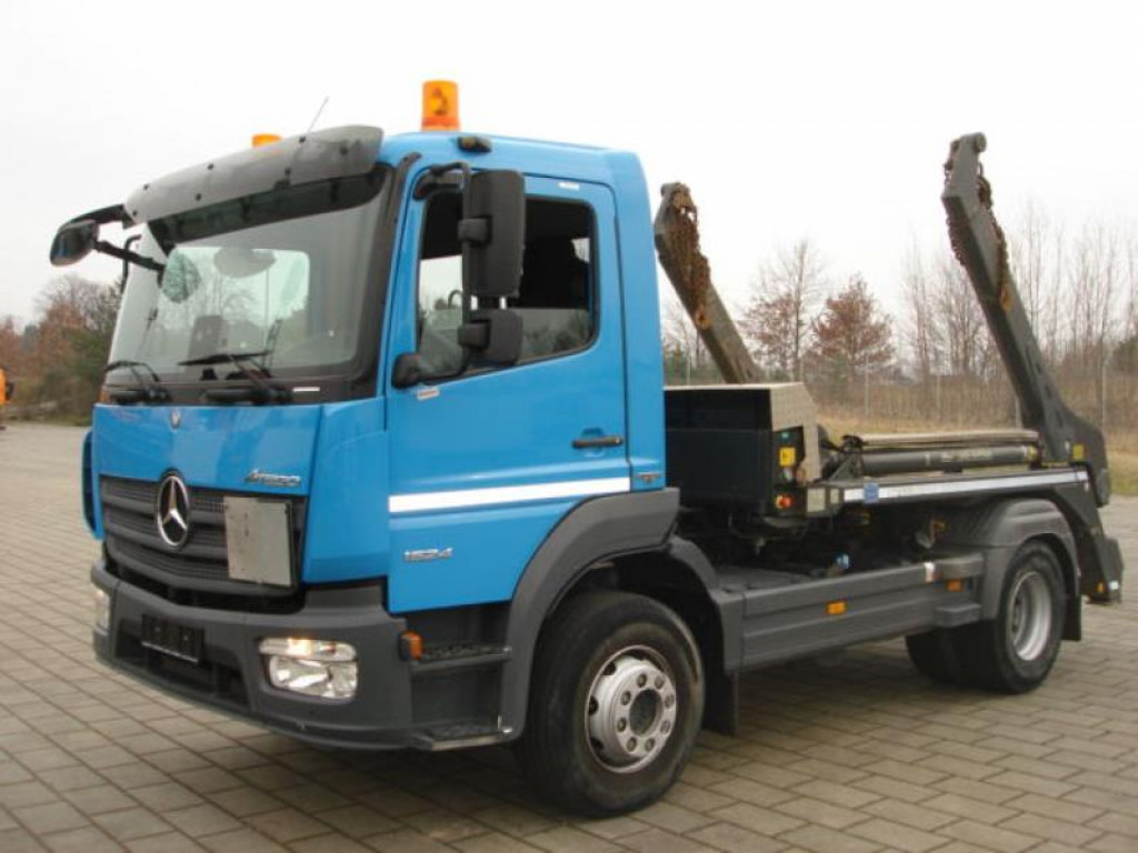 MERCEDES-BENZ Atego 1524 K Absetzkipper TOP +Funkfernbed. - Truk skip loader: gambar 1 MERCEDES-BENZ Atego 1524 K Absetzkipper TOP +Funkfernbed. - Truk skip loader: gambar 1