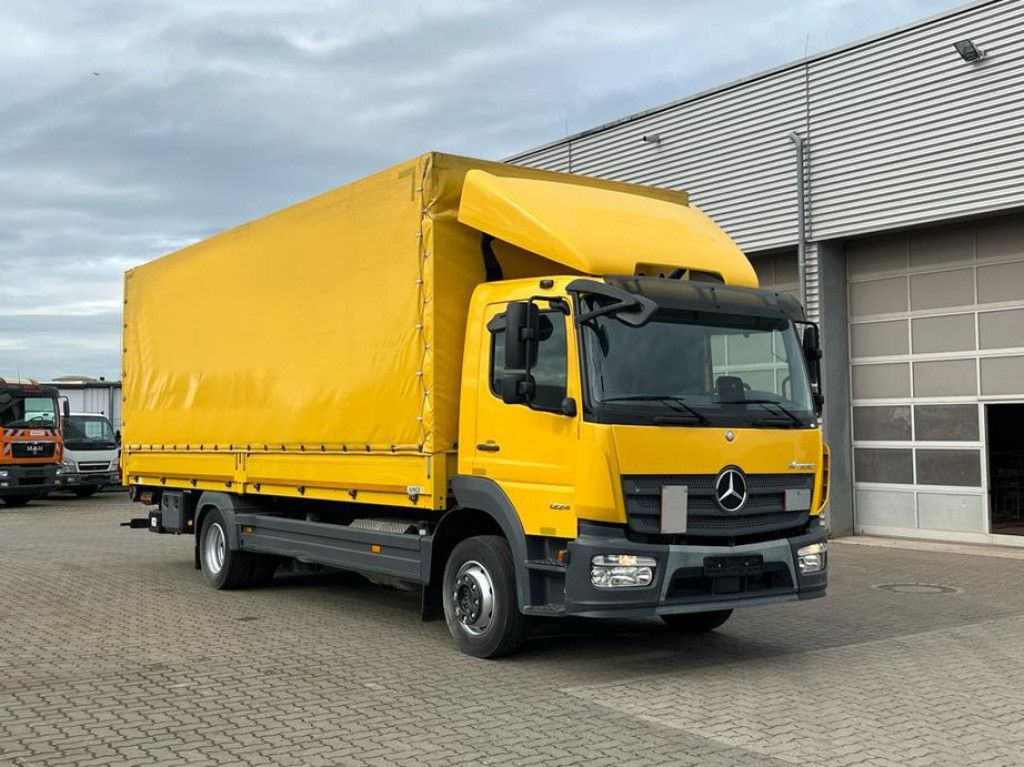 Mercedes-Benz Atego 1224 L Pritsche LBW LBW 1.5to - Truk flatbed: gambar 2 Mercedes-Benz Atego 1224 L Pritsche LBW LBW 1.5to - Truk flatbed: gambar 2