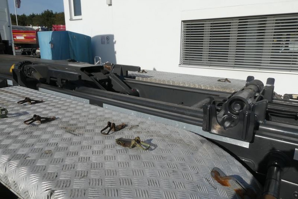 VOLVO (S) Truck FH 460 Abrollkipper Meiller 20.70, Funk - Hook lift: gambar 2 VOLVO (S) Truck FH 460 Abrollkipper Meiller 20.70, Funk - Hook lift: gambar 2