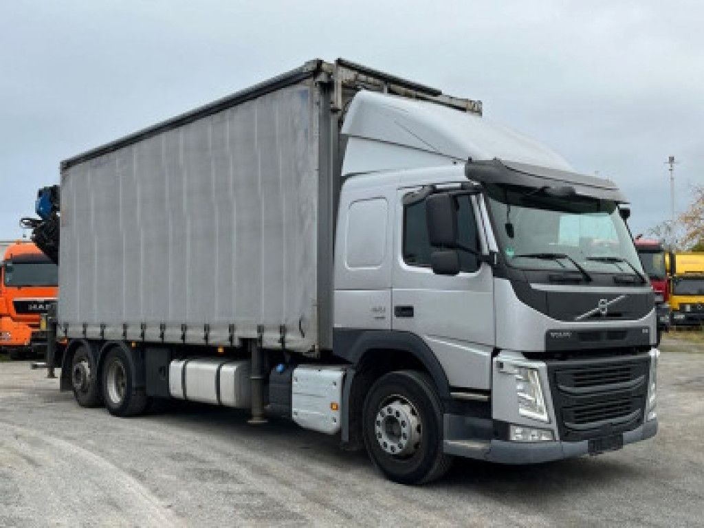 Volvo FM 420 6x2 Pritsche Heckkran 27m/t,Funk,Jib ,E6 - Truk flatbed, Truk derek: gambar 2 Volvo FM 420 6x2 Pritsche Heckkran 27m/t,Funk,Jib ,E6 - Truk flatbed, Truk derek: gambar 2