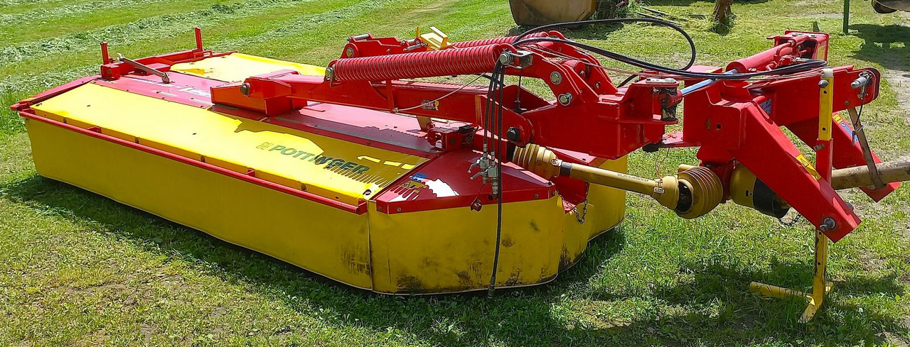 Pöttinger NOVA CAT 305 H - Mesin pemotong padang rumput: gambar 1 Pöttinger NOVA CAT 305 H - Mesin pemotong padang rumput: gambar 1