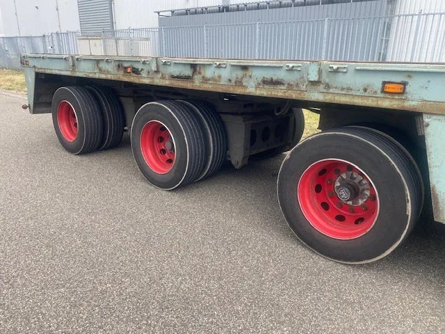 Floor open oplegger 3 asser uitschuifbaar, 2 x stuur, 1 x liftas - Semi-trailer flatbed: gambar 3 Floor open oplegger 3 asser uitschuifbaar, 2 x stuur, 1 x liftas - Semi-trailer flatbed: gambar 3