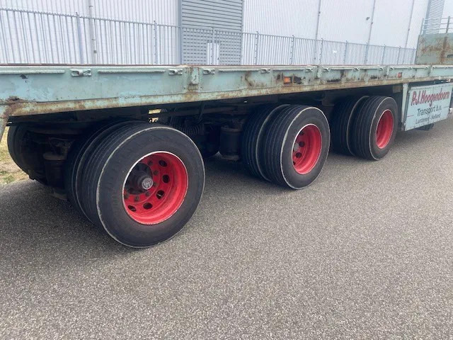 Floor open oplegger 3 asser uitschuifbaar, 2 x stuur, 1 x liftas - Semi-trailer flatbed: gambar 4 Floor open oplegger 3 asser uitschuifbaar, 2 x stuur, 1 x liftas - Semi-trailer flatbed: gambar 4