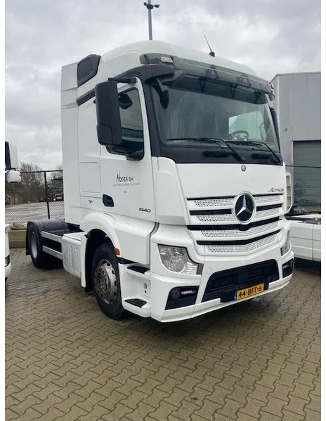 Mercedes-Benz Actros 1840 stream space cabine met spoilers fenders en zonneklep, apk gekeurd. - Tractor head: gambar 2 Mercedes-Benz Actros 1840 stream space cabine met spoilers fenders en zonneklep, apk gekeurd. - Tractor head: gambar 2