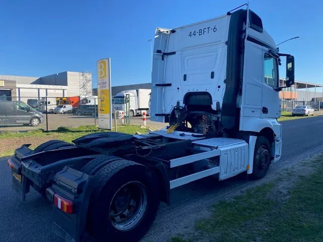 Mercedes-Benz Actros 1840 stream space cabine met spoilers fenders en zonneklep, apk gekeurd. - Tractor head: gambar 4 Mercedes-Benz Actros 1840 stream space cabine met spoilers fenders en zonneklep, apk gekeurd. - Tractor head: gambar 4