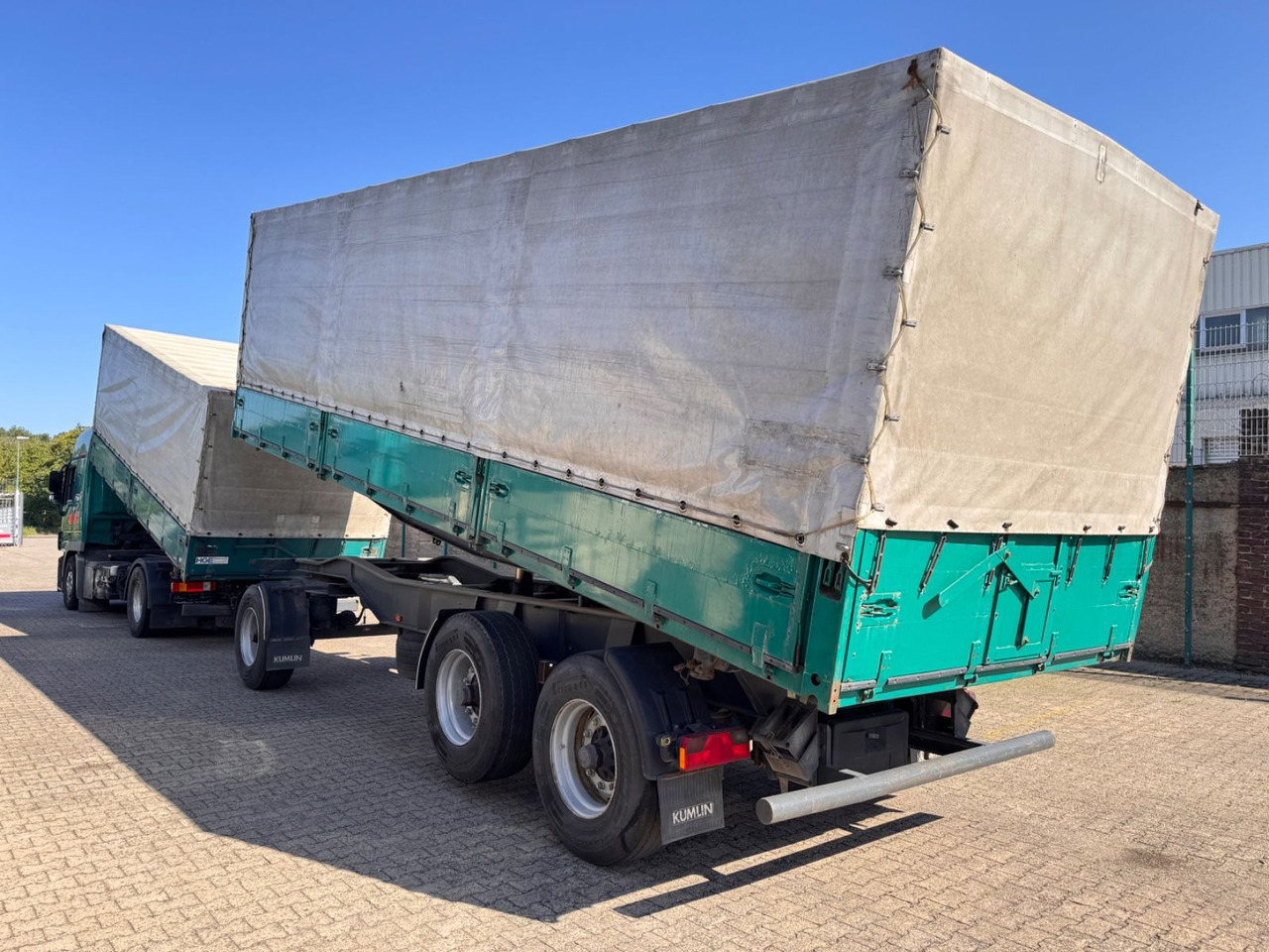 KUMMLIN 3-Achs Getreide Kipper 3 Seiten Liftachs - Trailer jungkit: gambar 1 KUMMLIN 3-Achs Getreide Kipper 3 Seiten Liftachs - Trailer jungkit: gambar 1