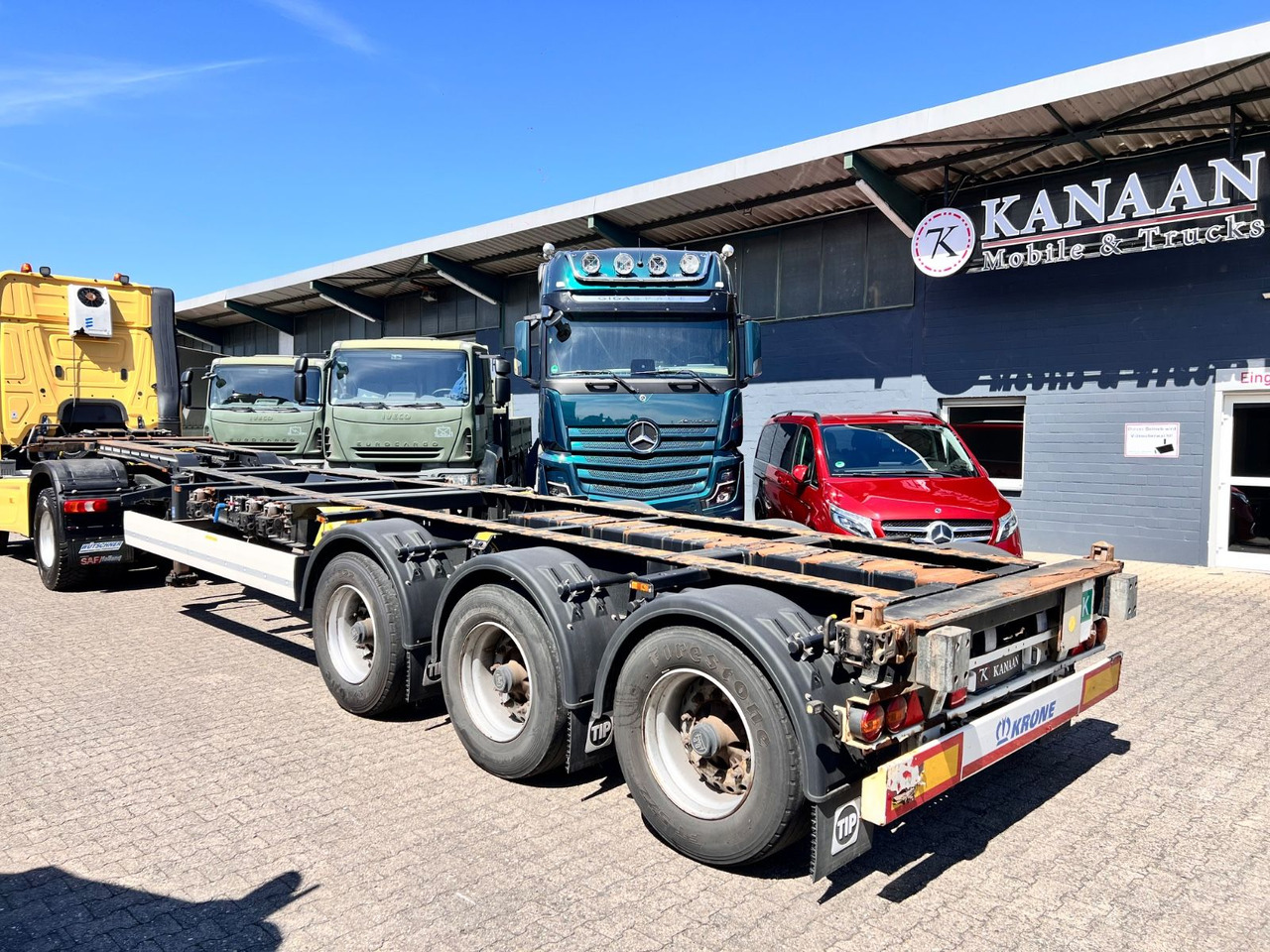 Krone Container Multi 2x20-30-40-45ft HighCube 10x stk - Semi-trailer pengangkut mobil: gambar 1 Krone Container Multi 2x20-30-40-45ft HighCube 10x stk - Semi-trailer pengangkut mobil: gambar 1