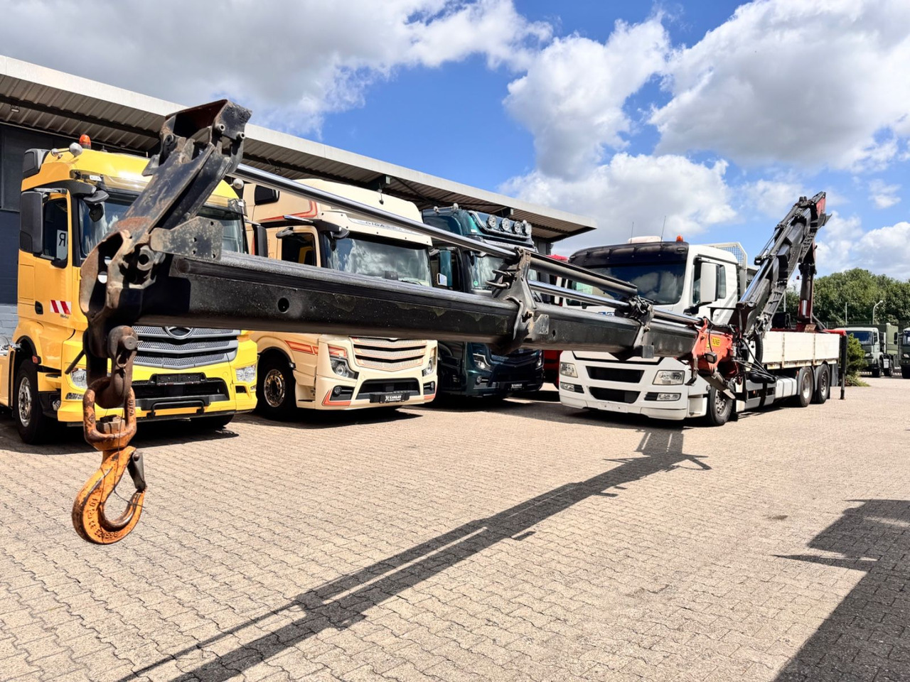 Truk derek MAN 26.480 TGX 6x2 Palfinger 23002 Fly-Jib  ca 21 m: gambar 6