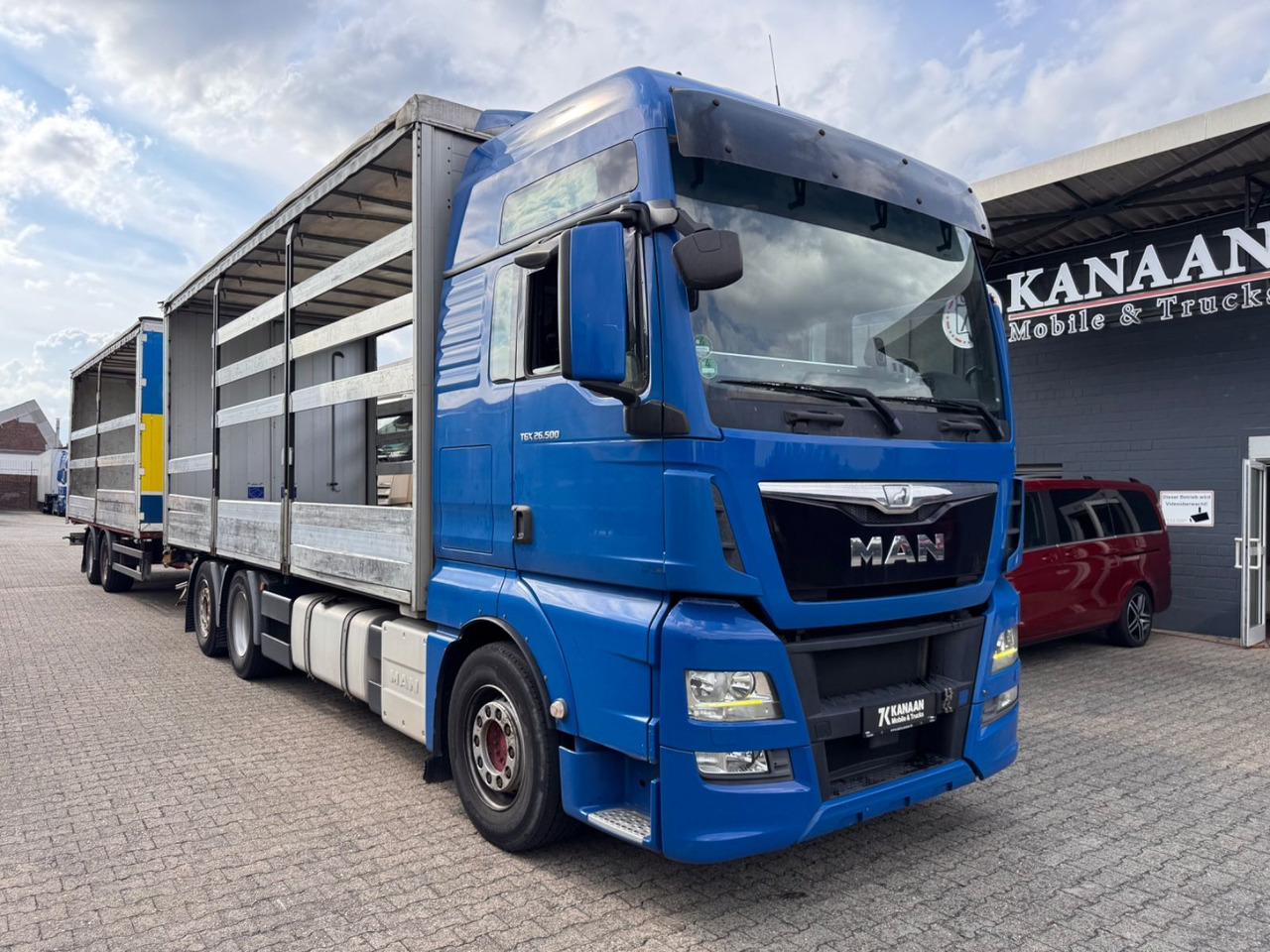 MAN 26.500 TGX+Anh LBW Euro6 Lift/Lenkachse - Truk dengan terpal samping: gambar 3 MAN 26.500 TGX+Anh LBW Euro6 Lift/Lenkachse - Truk dengan terpal samping: gambar 3