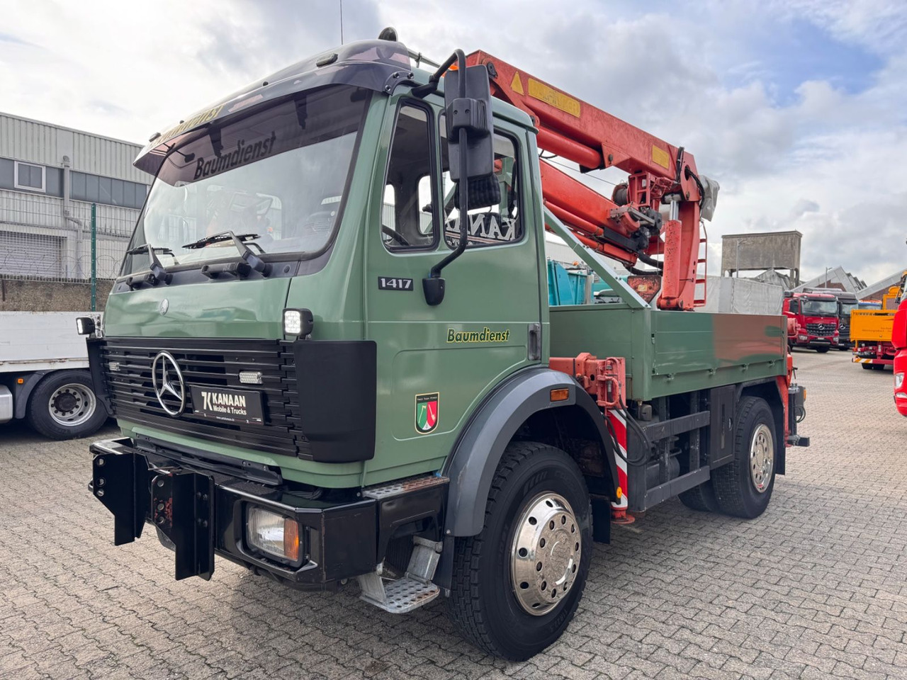 Mercedes-Benz 1417 AK Allrad Palfinger Montagekran 17,7m 64TKM - Truk derek: gambar 2 Mercedes-Benz 1417 AK Allrad Palfinger Montagekran 17,7m 64TKM - Truk derek: gambar 2