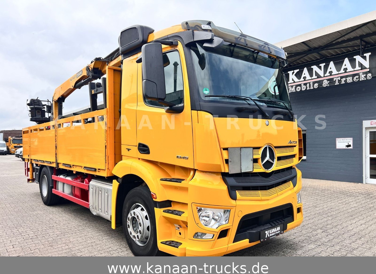 Mercedes-Benz 1845 Antos 4x2 Baustoffkran Palfinger 21001L - Truk derek: gambar 1 Mercedes-Benz 1845 Antos 4x2 Baustoffkran Palfinger 21001L - Truk derek: gambar 1