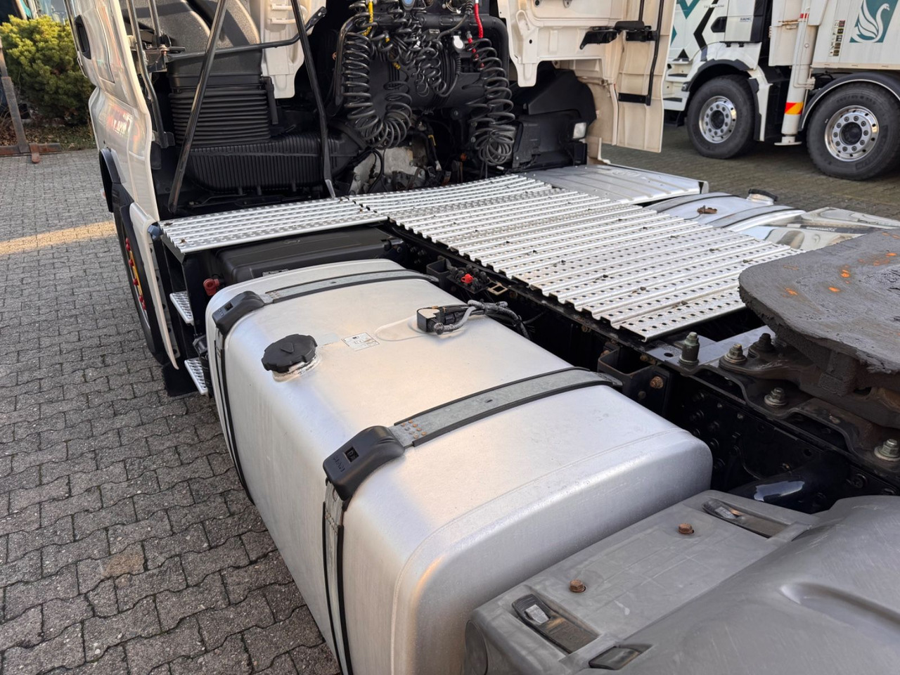 MAN TGX 18.460 4x2 BLS XXL Standklima - Tractor head: gambar 5 MAN TGX 18.460 4x2 BLS XXL Standklima - Tractor head: gambar 5