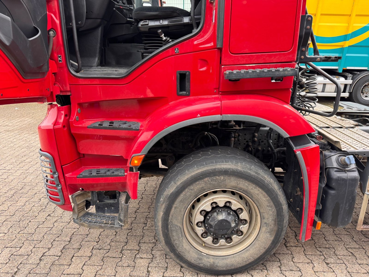 Mercedes-Benz 1848 Arocs 4 HAD 4x4 Kipphydraulik TÜV Neu - Tractor head: gambar 5 Mercedes-Benz 1848 Arocs 4 HAD 4x4 Kipphydraulik TÜV Neu - Tractor head: gambar 5