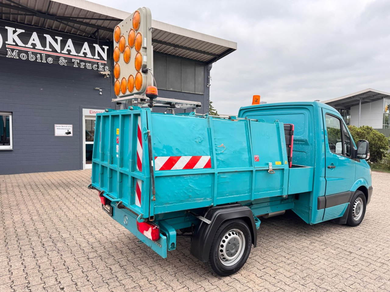 Mercedes-Benz 313 CDI Sprinter II Bertsche Müllwagen Tafel - Van pengiriman: gambar 3 Mercedes-Benz 313 CDI Sprinter II Bertsche Müllwagen Tafel - Van pengiriman: gambar 3