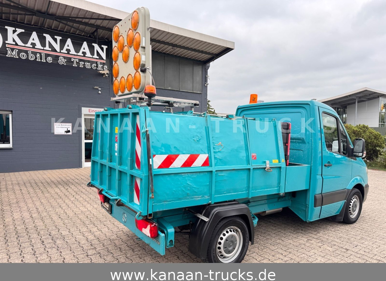 Mercedes-Benz 313 CDI Sprinter II Bertsche Müllwagen Tafel - Van pengiriman: gambar 3 Mercedes-Benz 313 CDI Sprinter II Bertsche Müllwagen Tafel - Van pengiriman: gambar 3