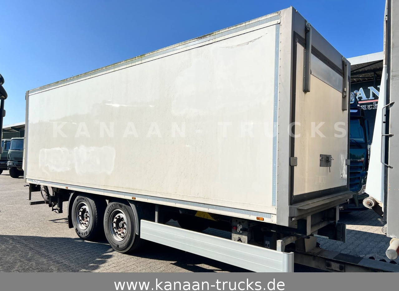 WUELHORST Tandem Durchlade LBW Frigoblock - Trailer berpendingin: gambar 1 WUELHORST Tandem Durchlade LBW Frigoblock - Trailer berpendingin: gambar 1