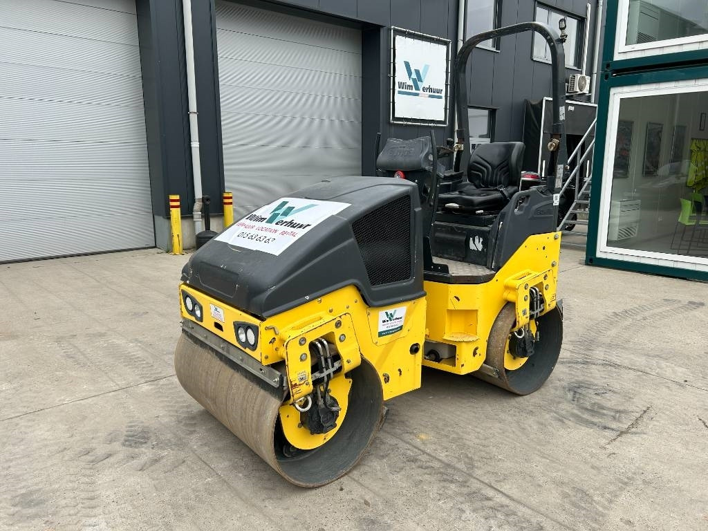Bomag BW 120 AD-5 - Roller jalan: gambar 2 Bomag BW 120 AD-5 - Roller jalan: gambar 2