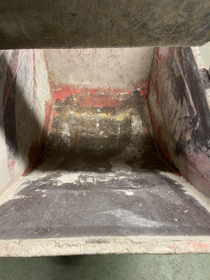 Hinowa HS1102 (4350) - Tempat sampah mini: gambar 2 Hinowa HS1102 (4350) - Tempat sampah mini: gambar 2