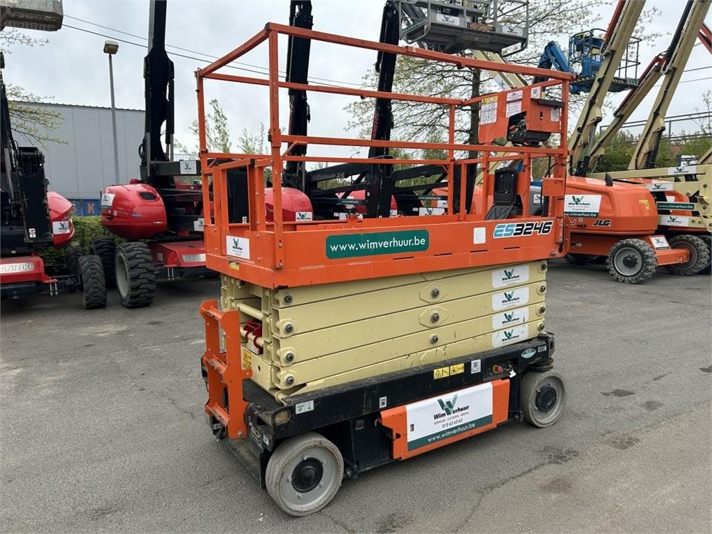 JLG 3246ES (6778) - Scissor lifts: gambar 2 JLG 3246ES (6778) - Scissor lifts: gambar 2
