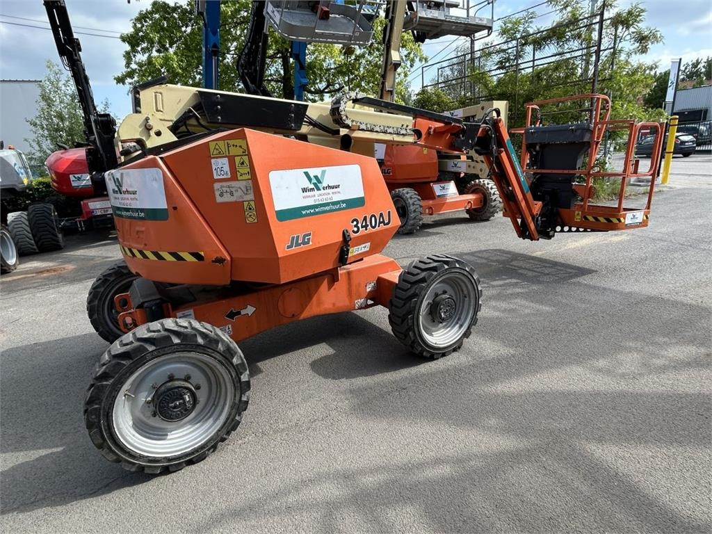 JLG 340AJ (4972) - Boom artikulasi: gambar 1 JLG 340AJ (4972) - Boom artikulasi: gambar 1