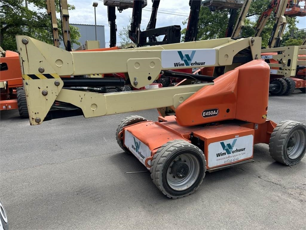 JLG E450AJ (2005) - Boom artikulasi: gambar 5 JLG E450AJ (2005) - Boom artikulasi: gambar 5
