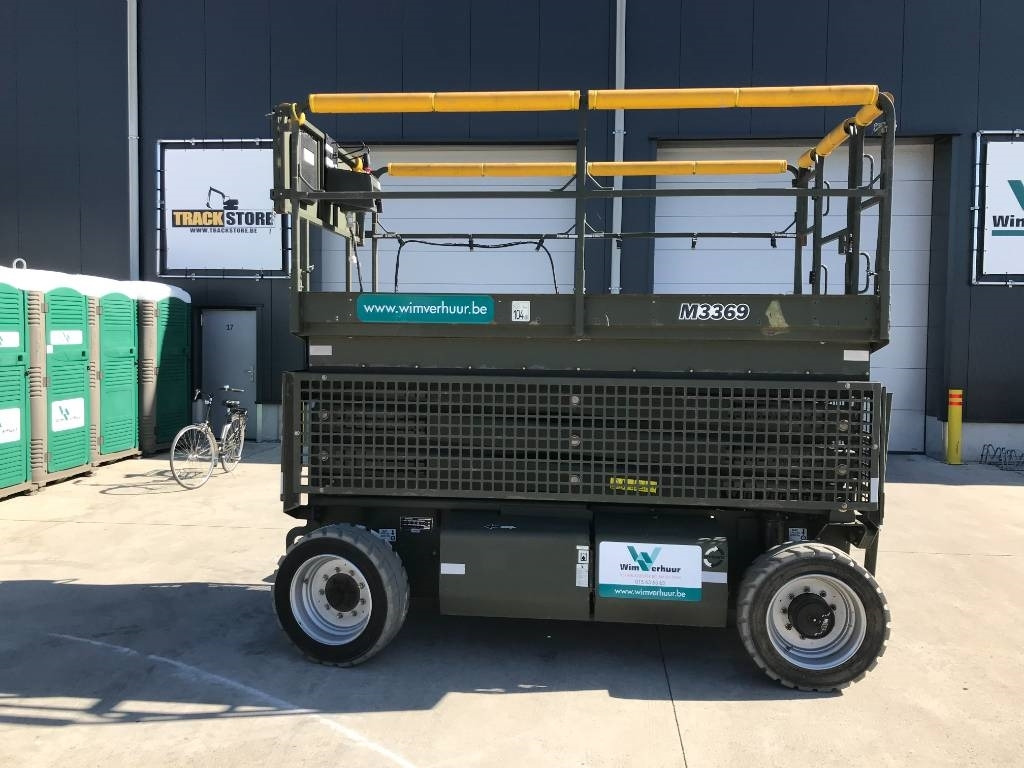JLG M 3369 - Scissor lifts: gambar 1 JLG M 3369 - Scissor lifts: gambar 1