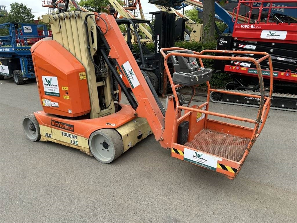 JLG Toucan 12E (1933) - Lift tiang vertikal: gambar 1 JLG Toucan 12E (1933) - Lift tiang vertikal: gambar 1