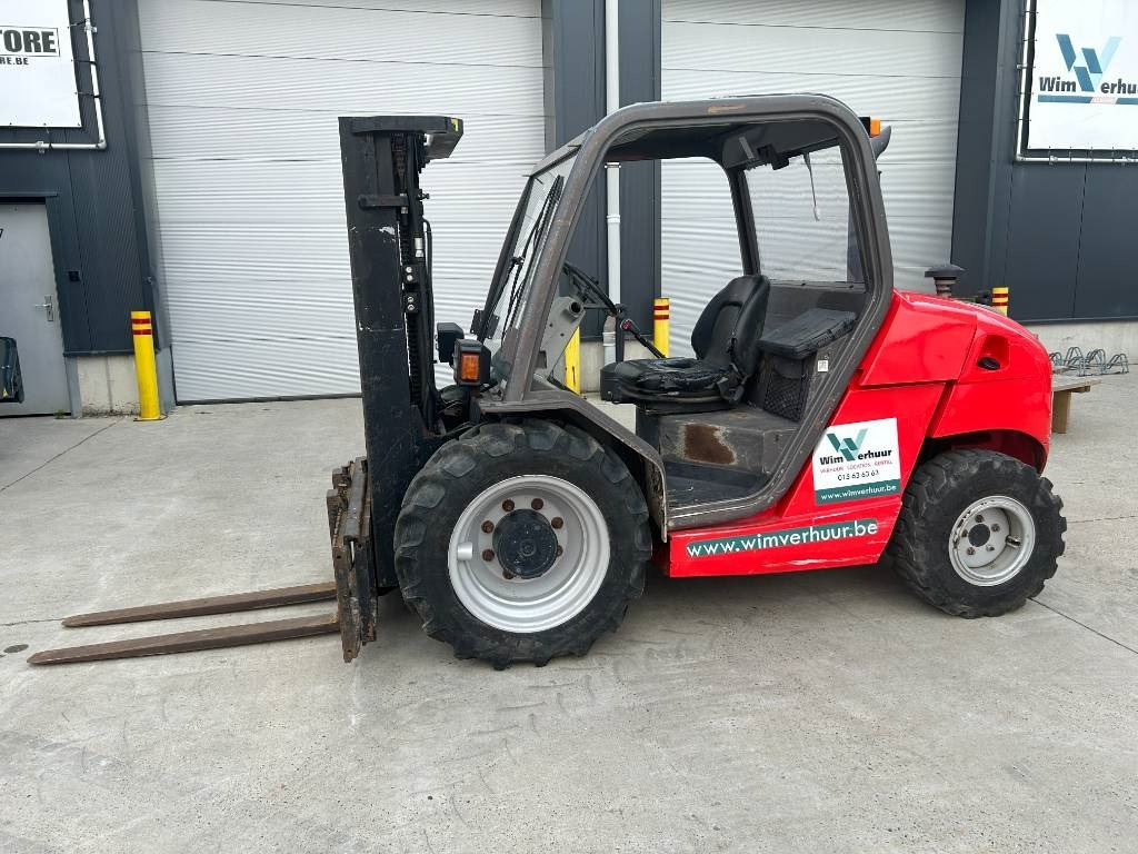 Manitou MH 25.4 - Forklift medan kasar: gambar 1 Manitou MH 25.4 - Forklift medan kasar: gambar 1