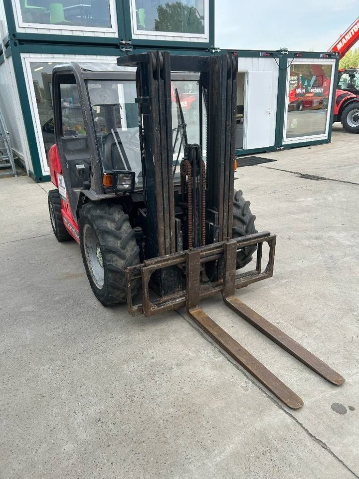 Manitou MH 25.4 - Forklift medan kasar: gambar 3 Manitou MH 25.4 - Forklift medan kasar: gambar 3