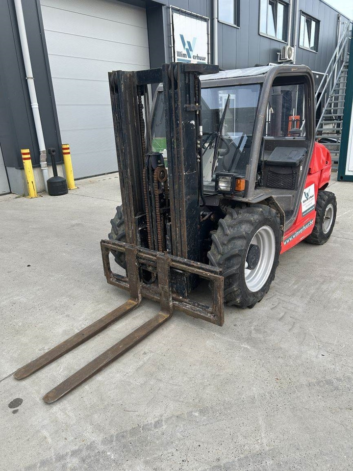 Manitou MH25-4 - Forklift medan kasar: gambar 4 Manitou MH25-4 - Forklift medan kasar: gambar 4