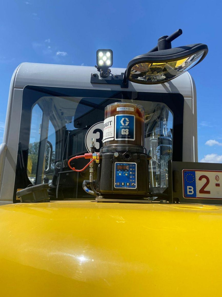 Wacker Neuson EW100 (7057) - Ekskavator roda: gambar 5 Wacker Neuson EW100 (7057) - Ekskavator roda: gambar 5