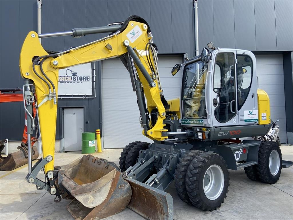 Wacker Neuson Neuson EW100 (6924) - Ekskavator roda: gambar 1 Wacker Neuson Neuson EW100 (6924) - Ekskavator roda: gambar 1