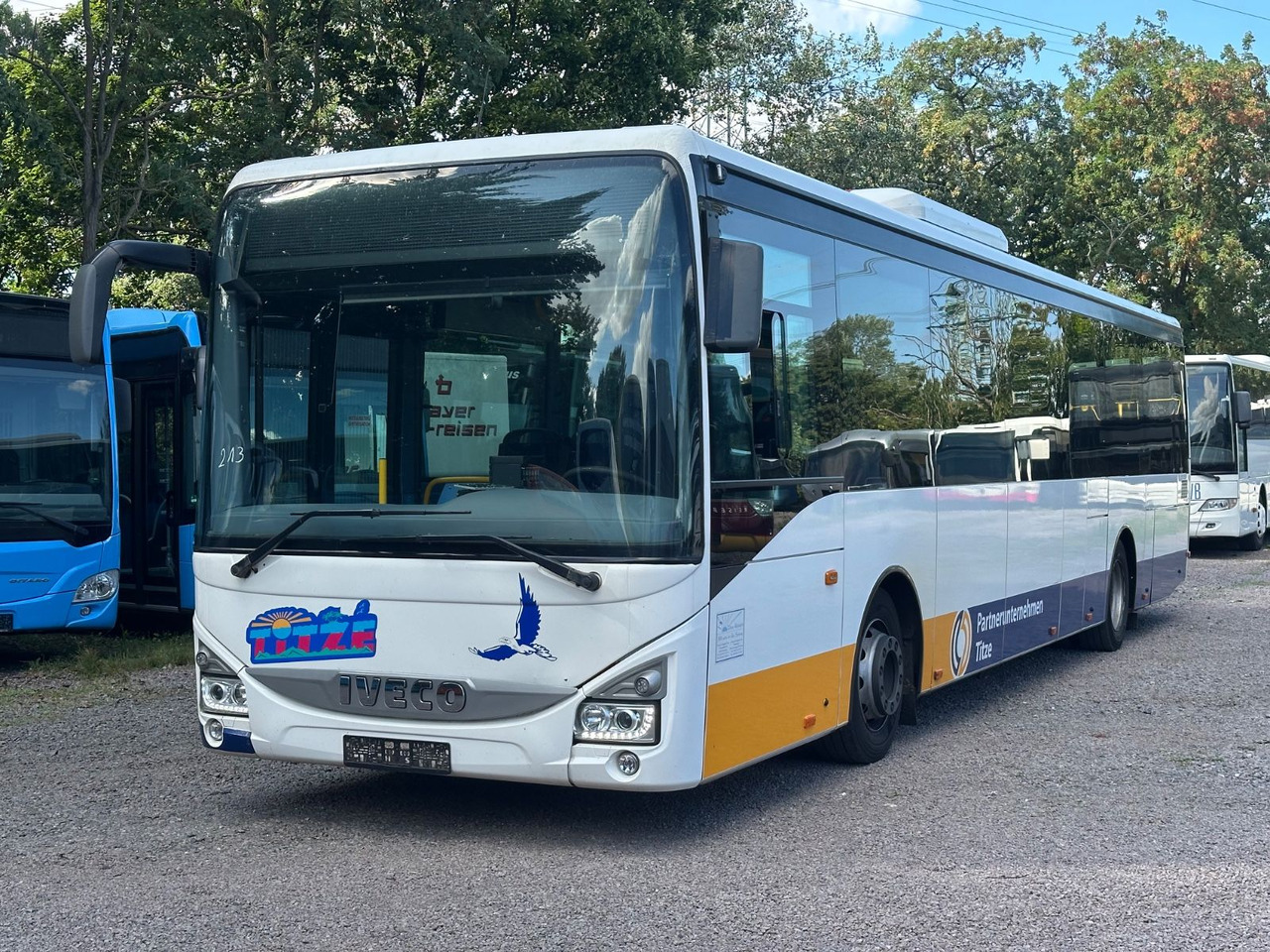 Iveco Irisbus Crossway LE (Klima*100 km/h*50 Sitz) - Bus kota: gambar 2 Iveco Irisbus Crossway LE (Klima*100 km/h*50 Sitz) - Bus kota: gambar 2