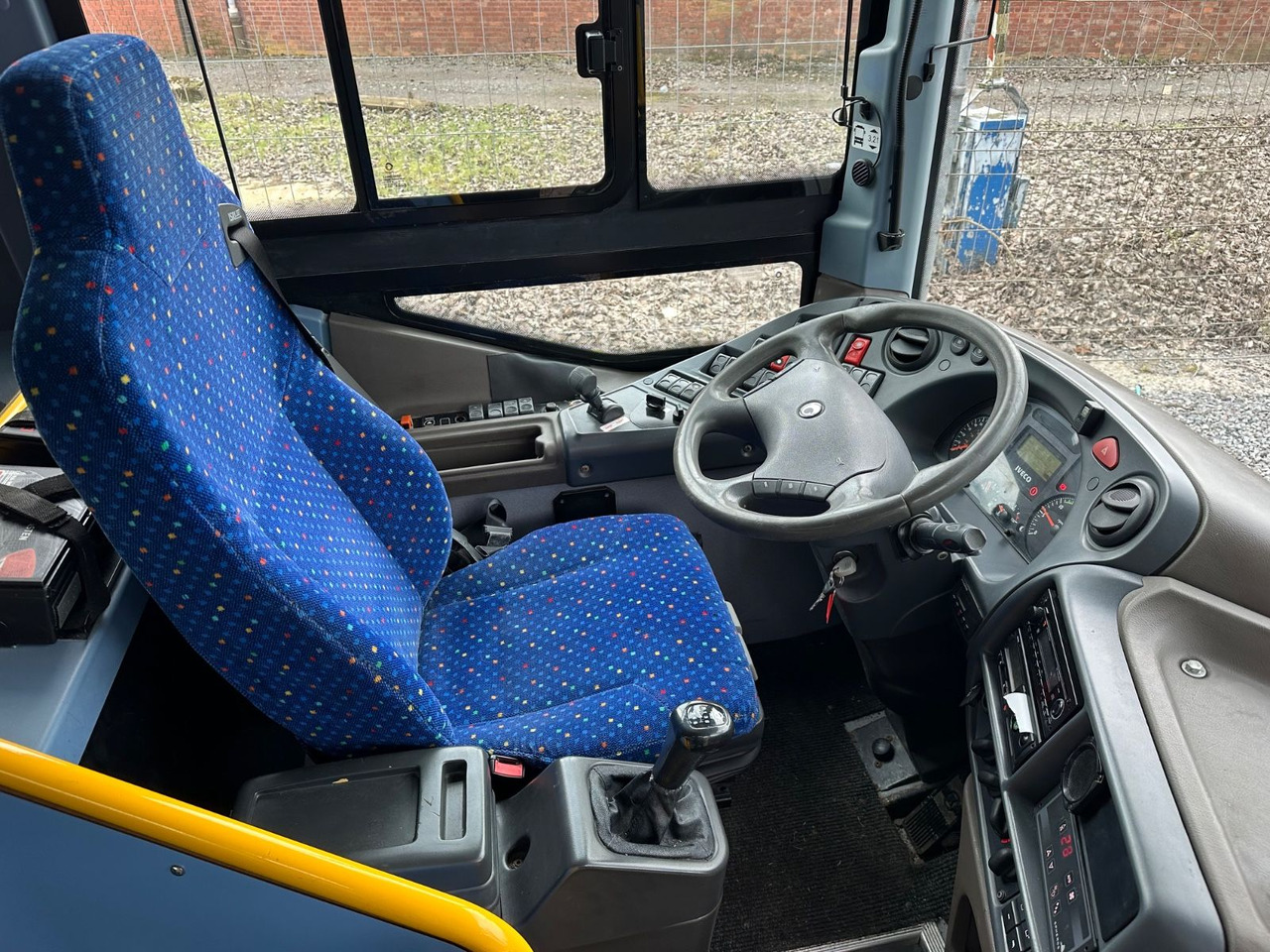 Iveco Irisbus Crossway LE SFR 162 *AC*100 km/h*Schalt Iveco Irisbus Crossway LE SFR 162 *AC*100 km/h*Schalt - Bus kota: gambar 4 Iveco Irisbus Crossway LE SFR 162 *AC*100 km/h*Schalt Iveco Irisbus Crossway LE SFR 162 *AC*100 km/h*Schalt - Bus kota: gambar 4