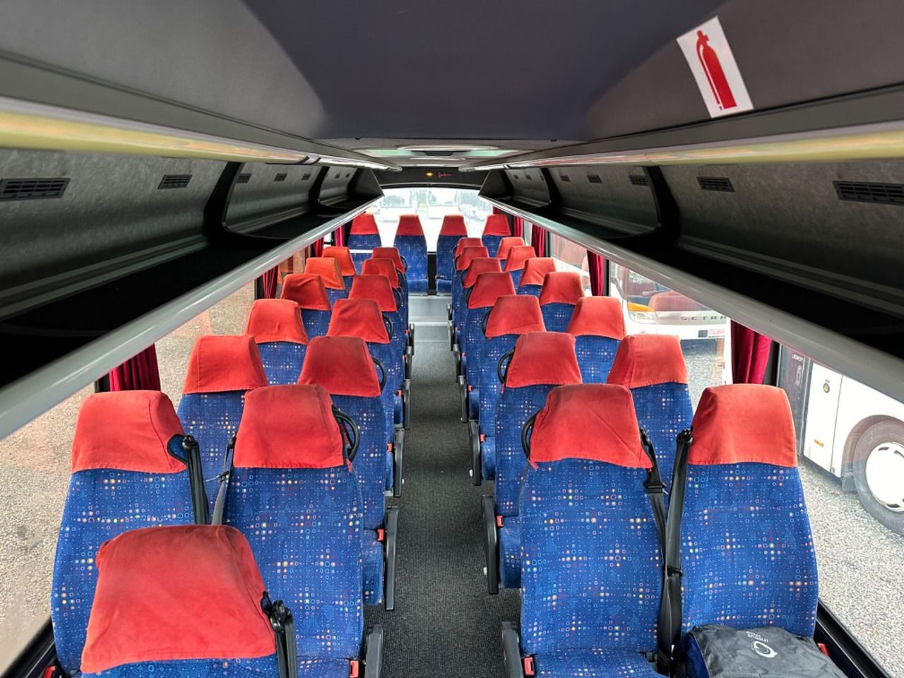 Iveco Kapena Tema 100 (32*Sitze*DE*TOP*Schalt) O510 Iveco Kapena Tema 100 , O 510, 818, Rapido - Bus mini, Van penumpang: gambar 5 Iveco Kapena Tema 100 (32*Sitze*DE*TOP*Schalt) O510 Iveco Kapena Tema 100 , O 510, 818, Rapido - Bus mini, Van penumpang: gambar 5