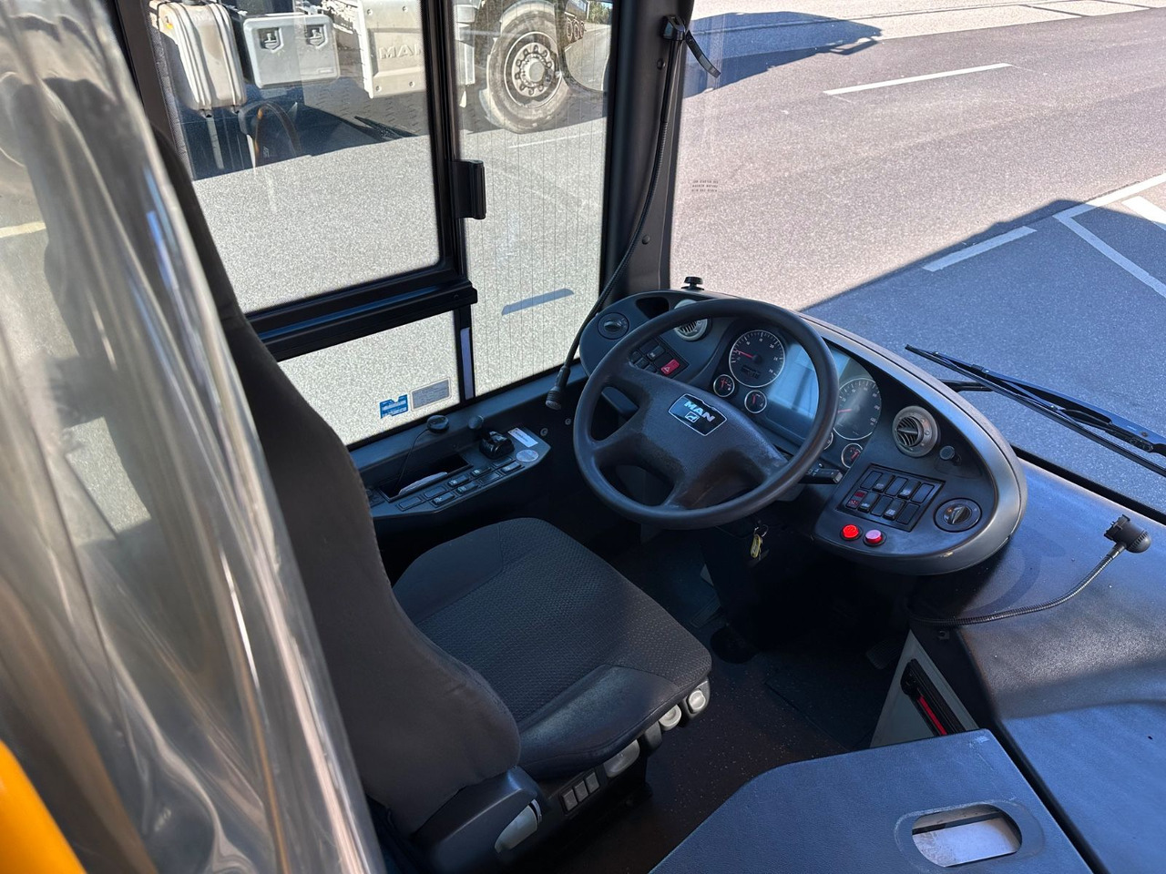 MAN A21 Lions City (DE*Euro5*TOP) A20/Citaro - Bus kota: gambar 5 MAN A21 Lions City (DE*Euro5*TOP) A20/Citaro - Bus kota: gambar 5