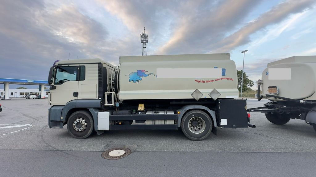 MAN TGS 18.440 4X2 BL A3 (Oben+Untenbefüllung) - Truk tangki: gambar 3 MAN TGS 18.440 4X2 BL A3 (Oben+Untenbefüllung) - Truk tangki: gambar 3