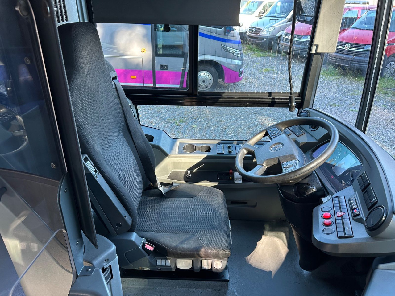 Mercedes-Benz O 530 C2 Citaro Euro 6*Klimaanlage - Bus kota: gambar 5 Mercedes-Benz O 530 C2 Citaro Euro 6*Klimaanlage - Bus kota: gambar 5