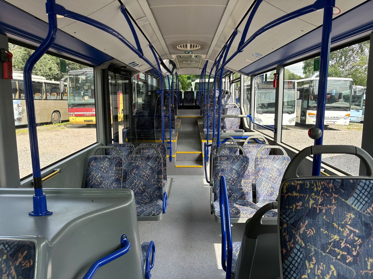 Mercedes-Benz O 530 Citaro LE (Klima*TÜV 01.2026) - Bus kota: gambar 5 Mercedes-Benz O 530 Citaro LE (Klima*TÜV 01.2026) - Bus kota: gambar 5