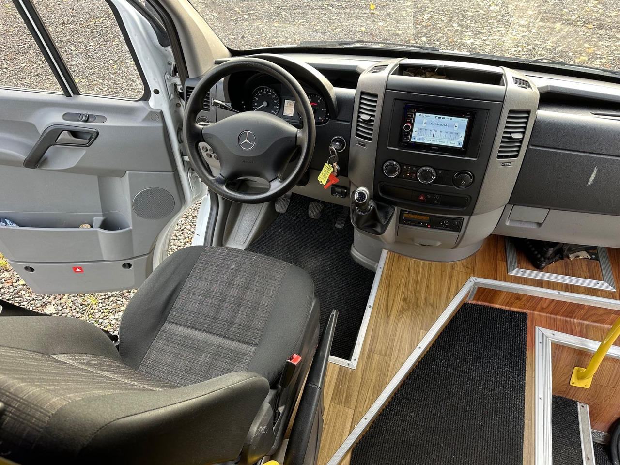 Mercedes-Benz Sprinter 516 CDi (DE*Klima*23 Reisesitze) - Bus mini, Van penumpang: gambar 4 Mercedes-Benz Sprinter 516 CDi (DE*Klima*23 Reisesitze) - Bus mini, Van penumpang: gambar 4